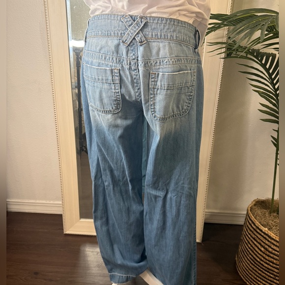 Aeropostale Light Blue Low Waisted Wide Leg Jeans - Picture 8 of 8
